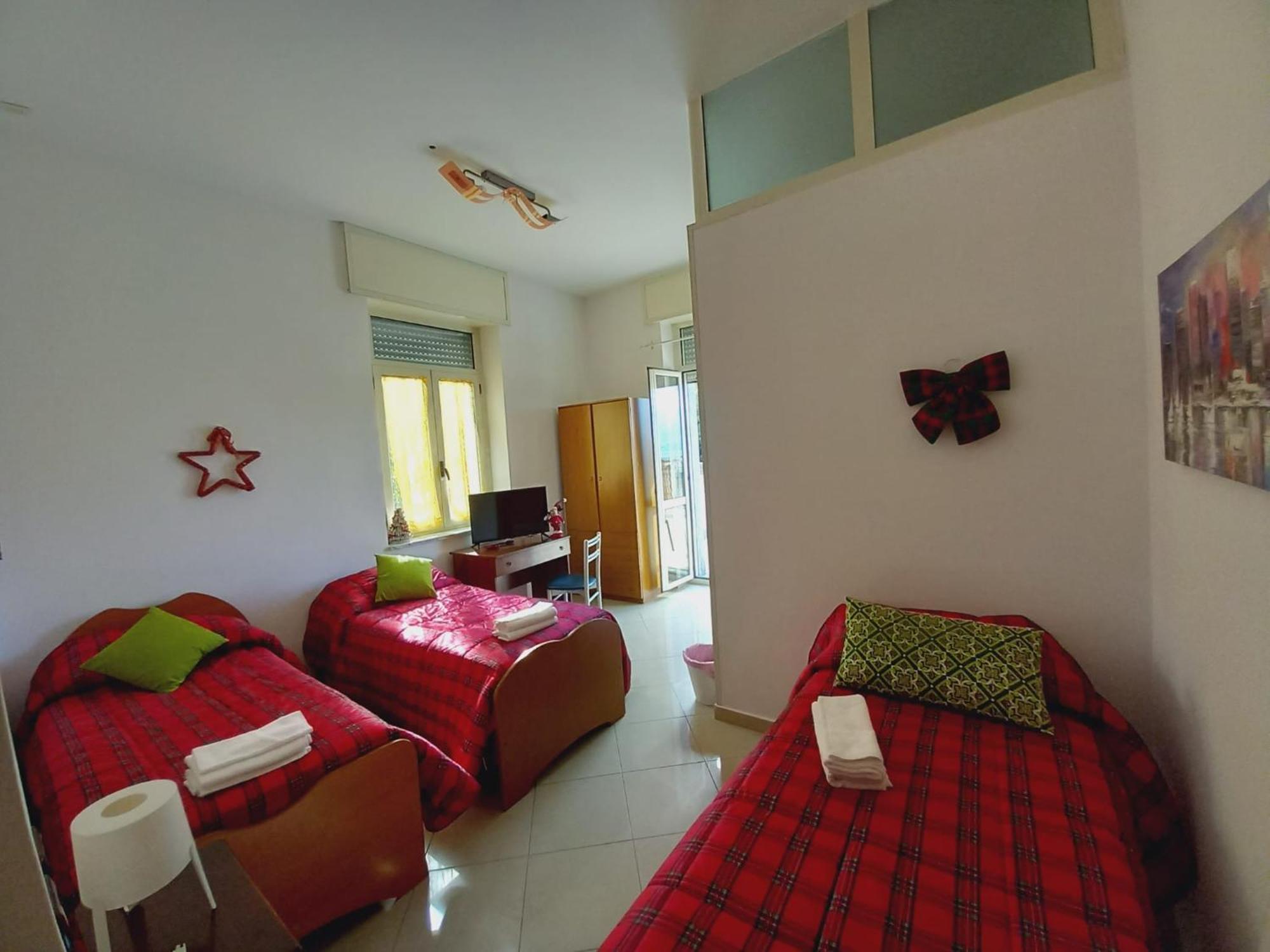 Stabia Gulfview Hostel Castellammare di Stabia Exterior photo
