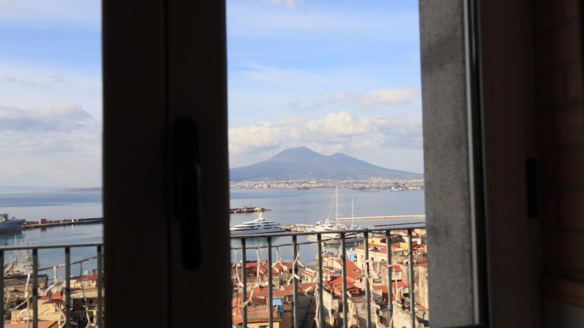 Stabia Gulfview Hostel Castellammare di Stabia Exterior photo